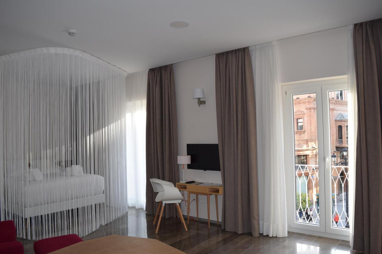 Torre Homenaje Historical Suites Sevilla Exterior foto