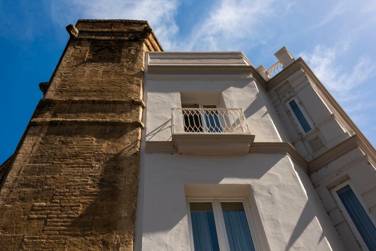 Torre Homenaje Historical Suites Sevilla Exterior foto